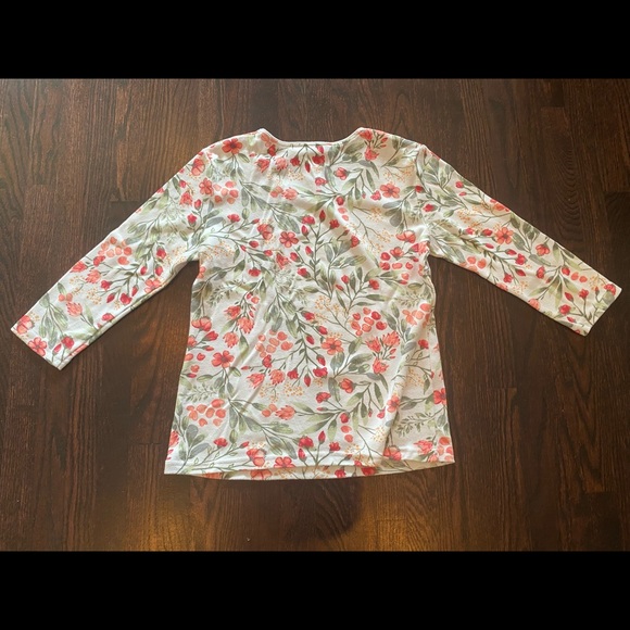 Sweet Floral TShirt three quarter sleeve Small - Picture 2 of 3